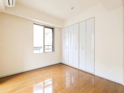港区赤坂８丁目のマンション