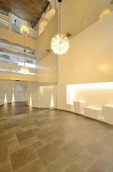 中央区新川２丁目のマンション