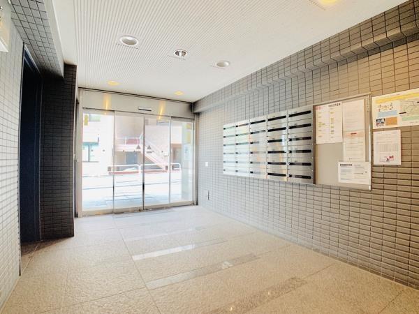 新宿区納戸町のマンション