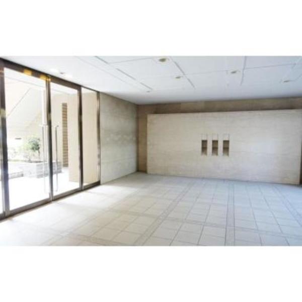中野区本町１丁目のマンション