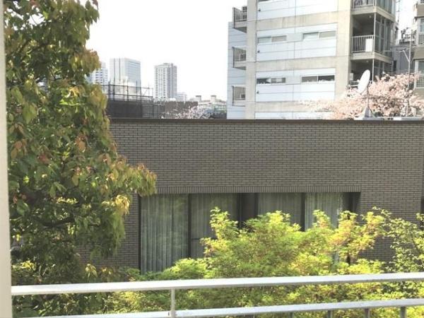 港区赤坂９丁目のマンション