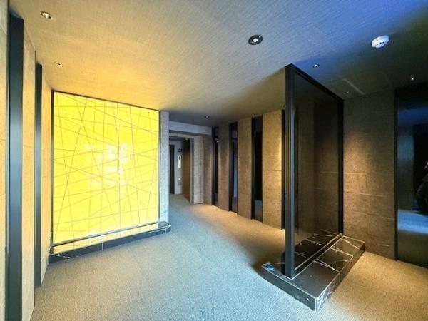 渋谷区初台１丁目のマンション