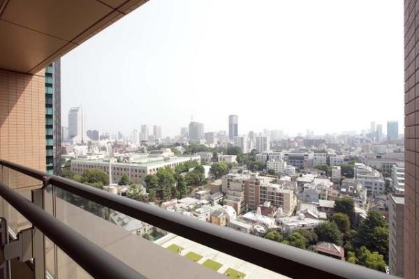 港区三田１丁目のマンション