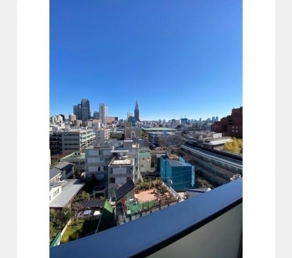 渋谷区代々木３丁目のマンション