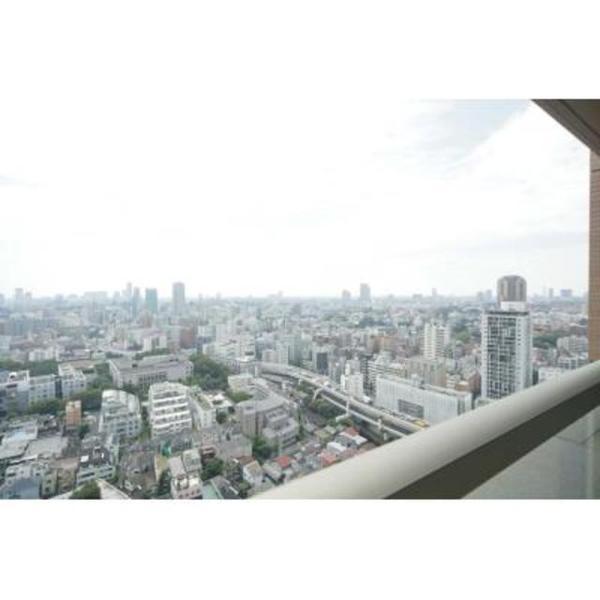 港区三田１丁目のマンション