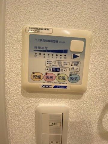 中央区新川１丁目のマンション