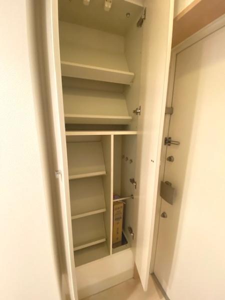 中央区新川１丁目のマンション