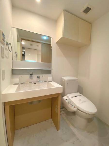 中央区新川１丁目のマンション