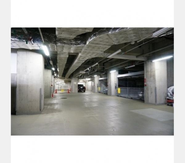 渋谷区代々木３丁目のマンション