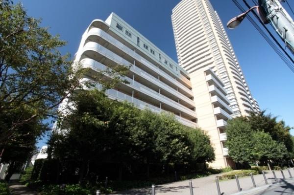 新宿区河田町のマンション