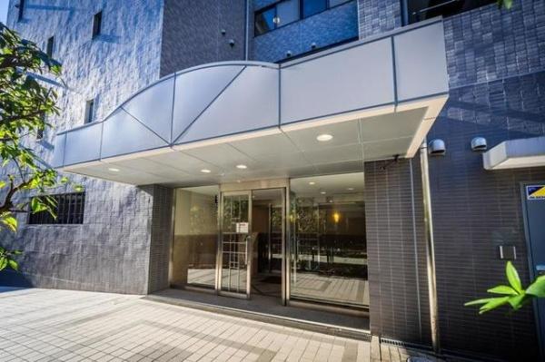新宿区西早稲田２丁目のマンション