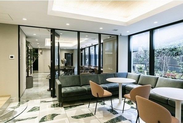 目黒区青葉台１丁目のマンション