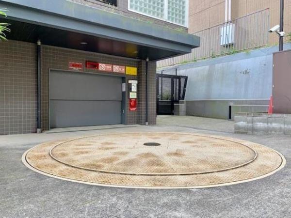 港区元麻布３丁目のマンション
