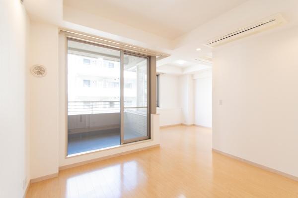 港区芝３丁目のマンション