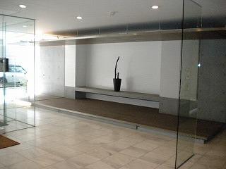 中央区新川２丁目のマンション
