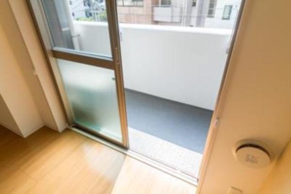 港区西麻布４丁目のマンション