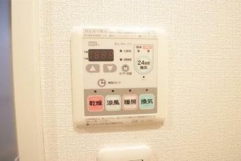 港区西新橋１丁目のマンション