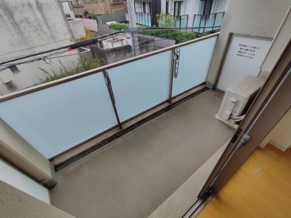 渋谷区神宮前３丁目のマンション