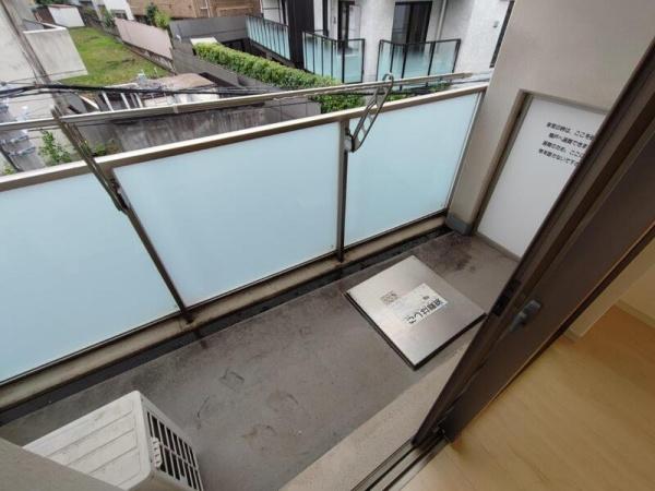 渋谷区神宮前３丁目のマンション