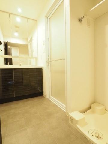 港区三田５丁目のマンション