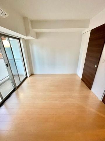 港区三田５丁目のマンション