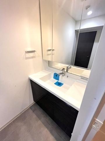 港区三田５丁目のマンション