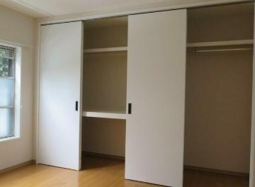 新宿区市谷加賀町２丁目のマンション