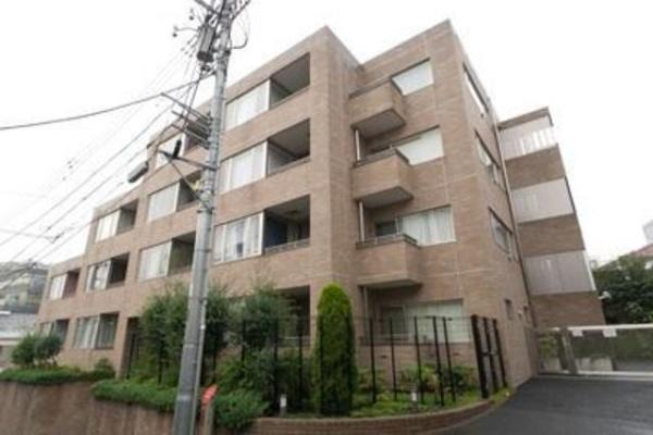 渋谷区神宮前５丁目のマンション