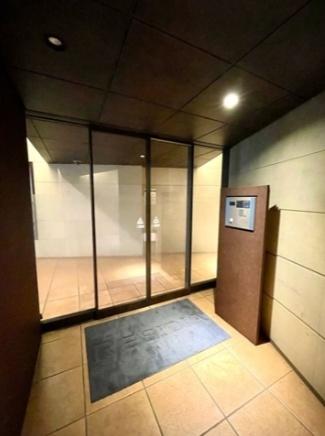 世田谷区三軒茶屋１丁目のマンション