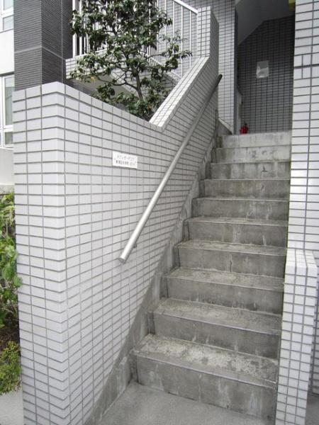 新宿区矢来町のマンション