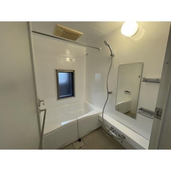 中央区新川２丁目のマンション