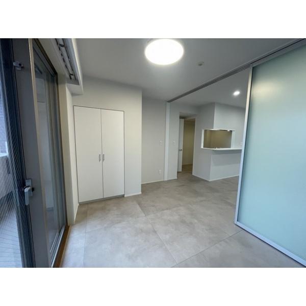 中央区新川２丁目のマンション