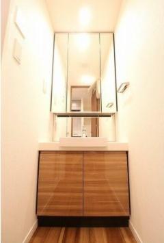目黒区中目黒１丁目のマンション