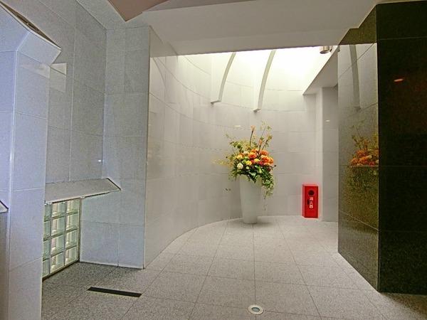 渋谷区上原２丁目のマンション