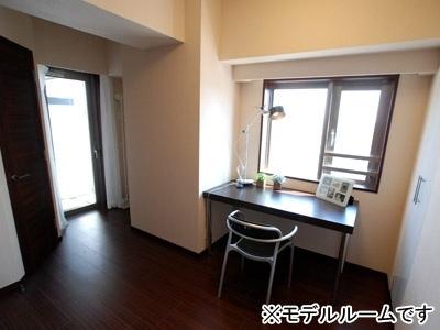 新宿区原町３丁目のマンション