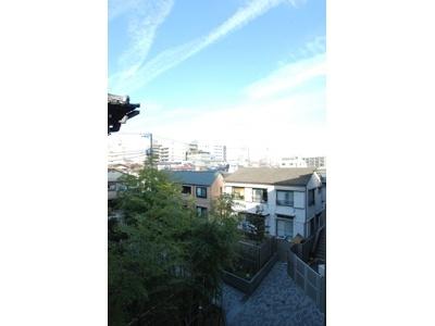 新宿区原町３丁目のマンション