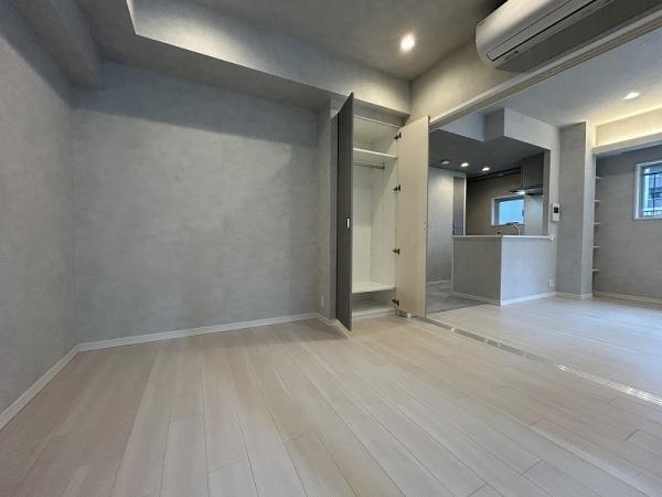 中央区湊３丁目のマンション
