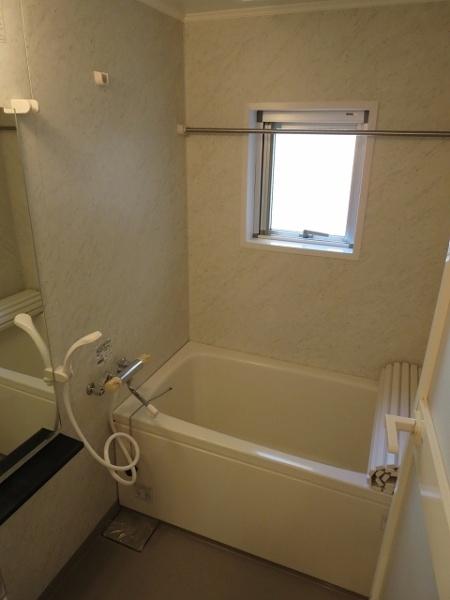 中央区新川１丁目のマンション