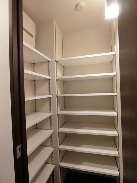 中央区八丁堀３丁目のマンション