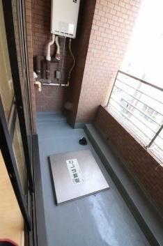 港区南青山６丁目のマンション
