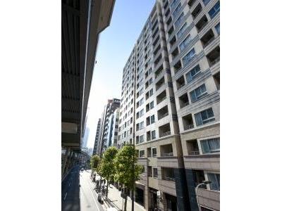 港区六本木２丁目のマンション