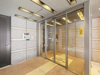 港区六本木２丁目のマンション
