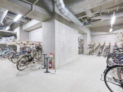 港区六本木２丁目のマンション