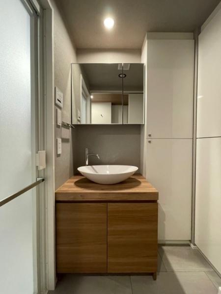文京区本郷１丁目のマンション