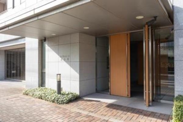 中央区明石町のマンション