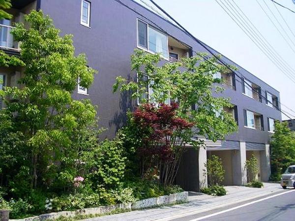 目黒区中目黒３丁目のマンション