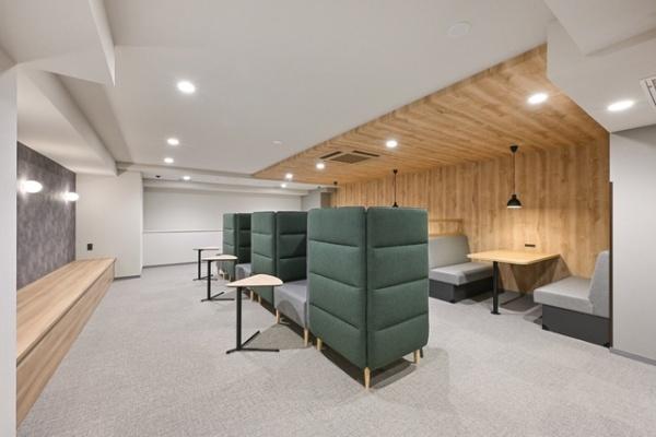 新宿区東五軒町のマンション