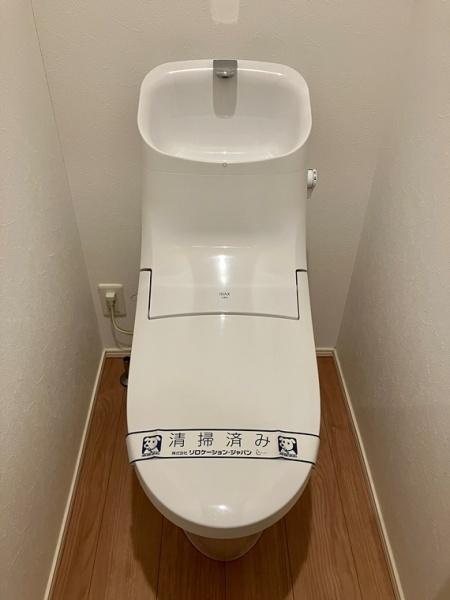 新宿区市谷薬王寺町の貸家