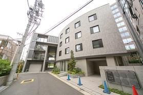 渋谷区神宮前6丁目のマンション