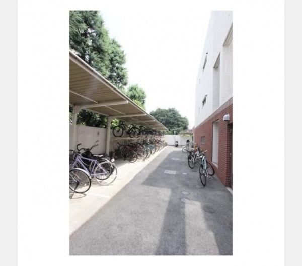新宿区弁天町のマンション